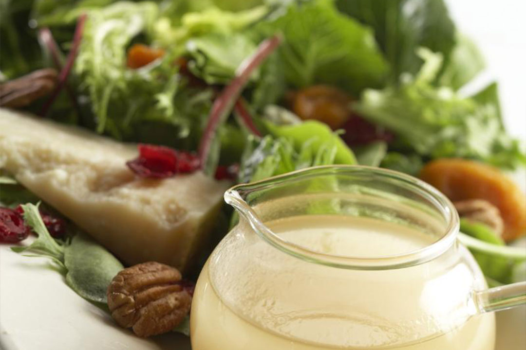 Vanilla Vinaigrette - Mazola® Oils
