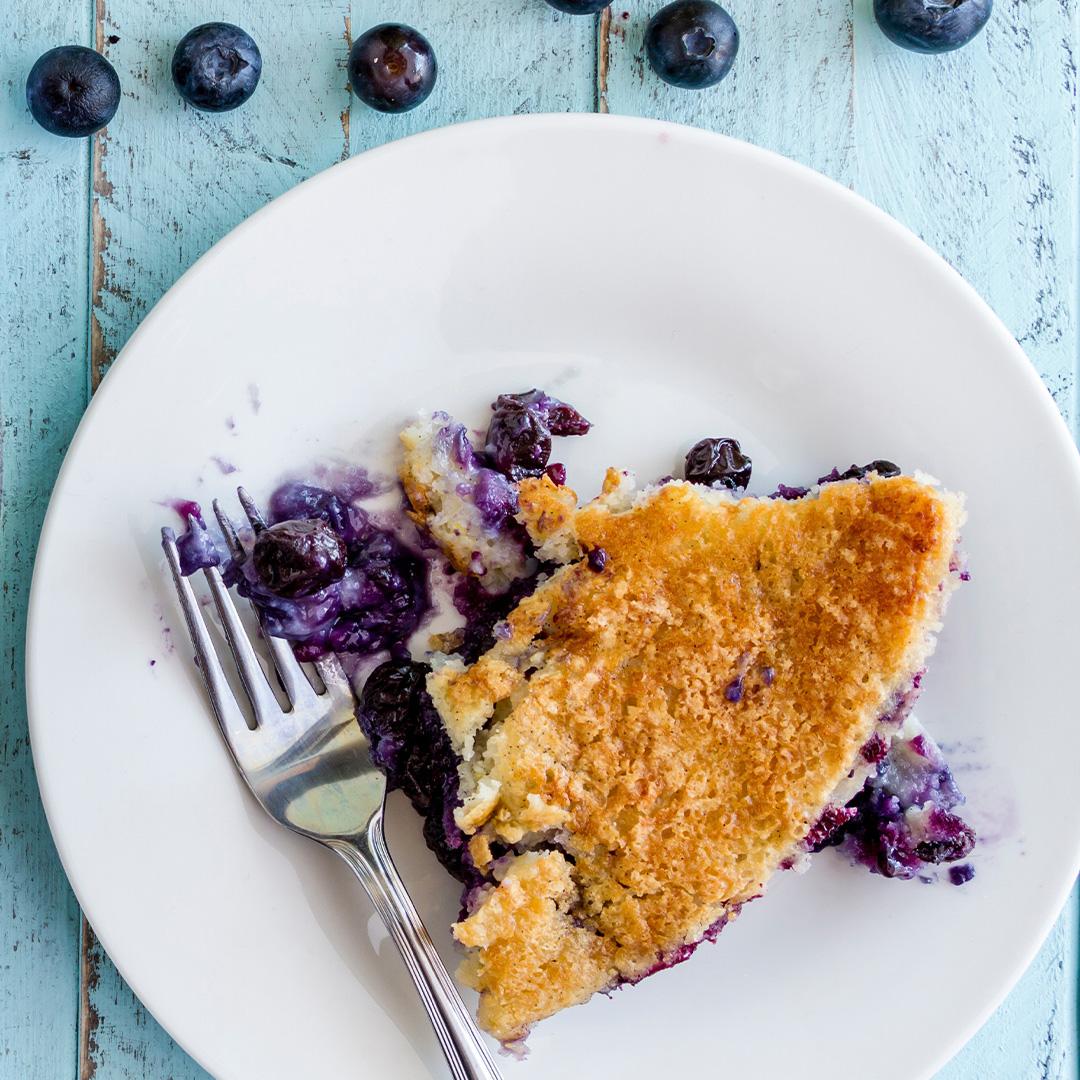 Slow Cooker Berry Cobbler Mazola® Oils