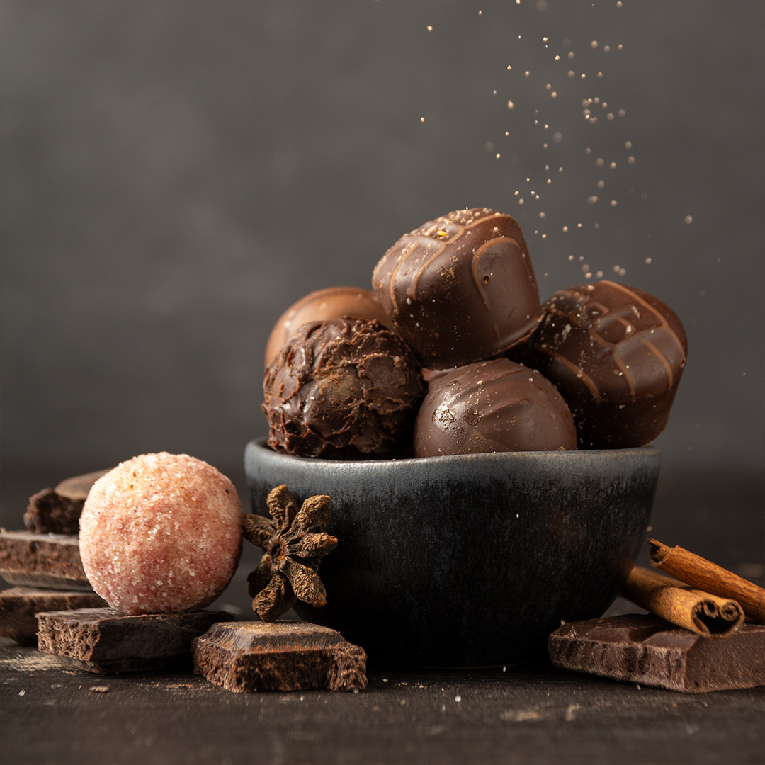 Cinnamon Chocolate Truffles - Mazola® Oils