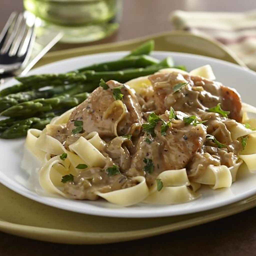 Creamy Chicken Dijon - Mazola® Oils